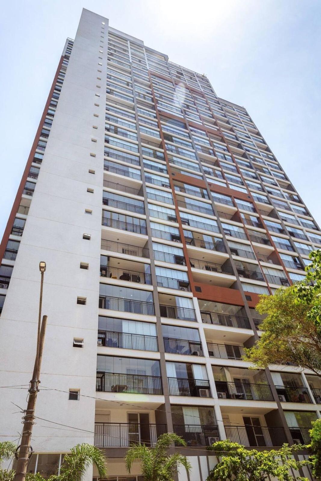 Com Ampla Vista, Pq Augusta, 11 Andar, Metro Apartamento *