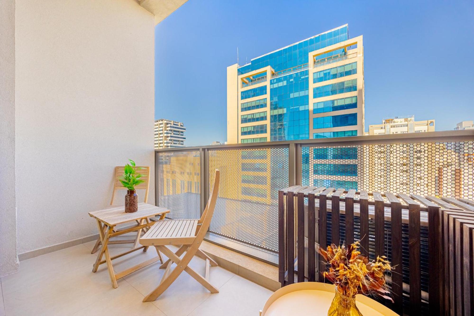 Apartment East Star - Belo Com Mezanino Em Moema - Lv01i *