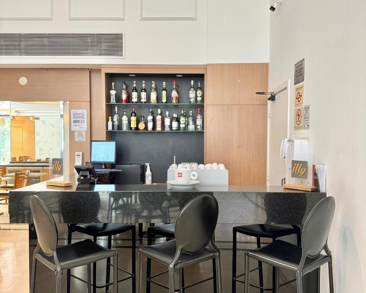 1007 - Quality Oscar Freire - Na R. Oscar Freire Ao Lado Hosp Clinicas Apartamento *