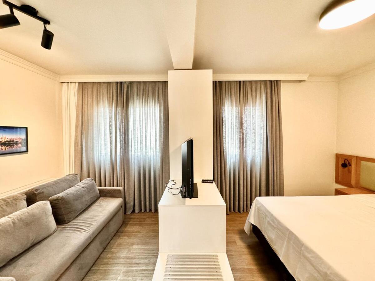 Apartamento 1007 - Quality Oscar Freire - Na R. Oscar Freire Ao Lado Hosp Clinicas São Paulo