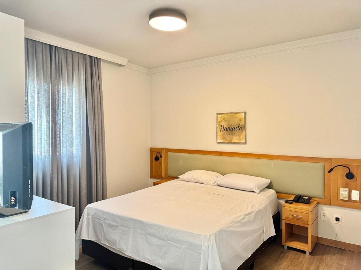 1007 - Quality Oscar Freire - Na R. Oscar Freire Ao Lado Hosp Clinicas Apartamento São Paulo