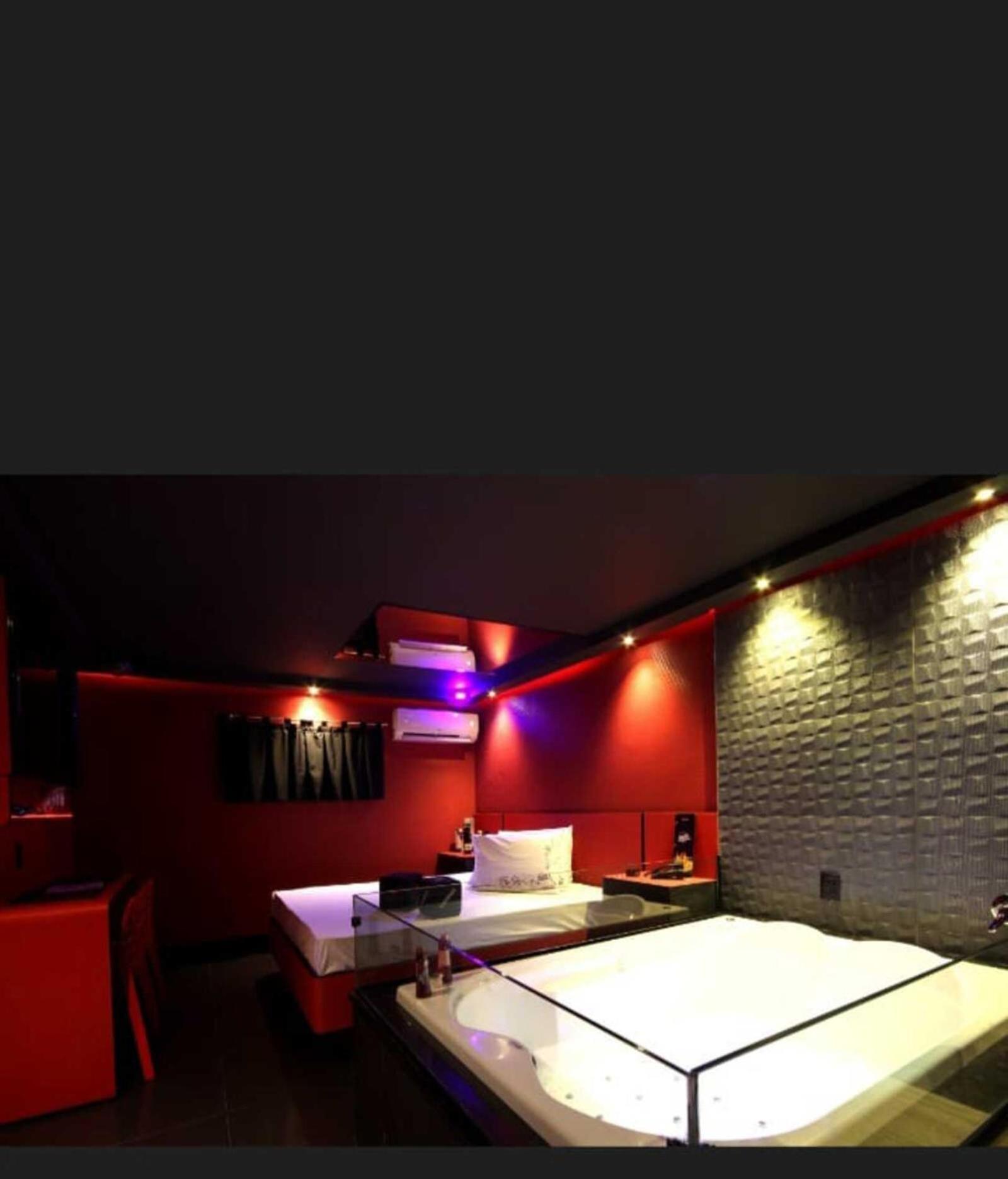 Hotel do amor Desiree *