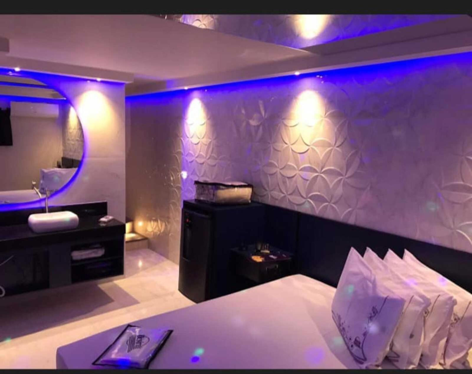 Hotel do amor Desiree *