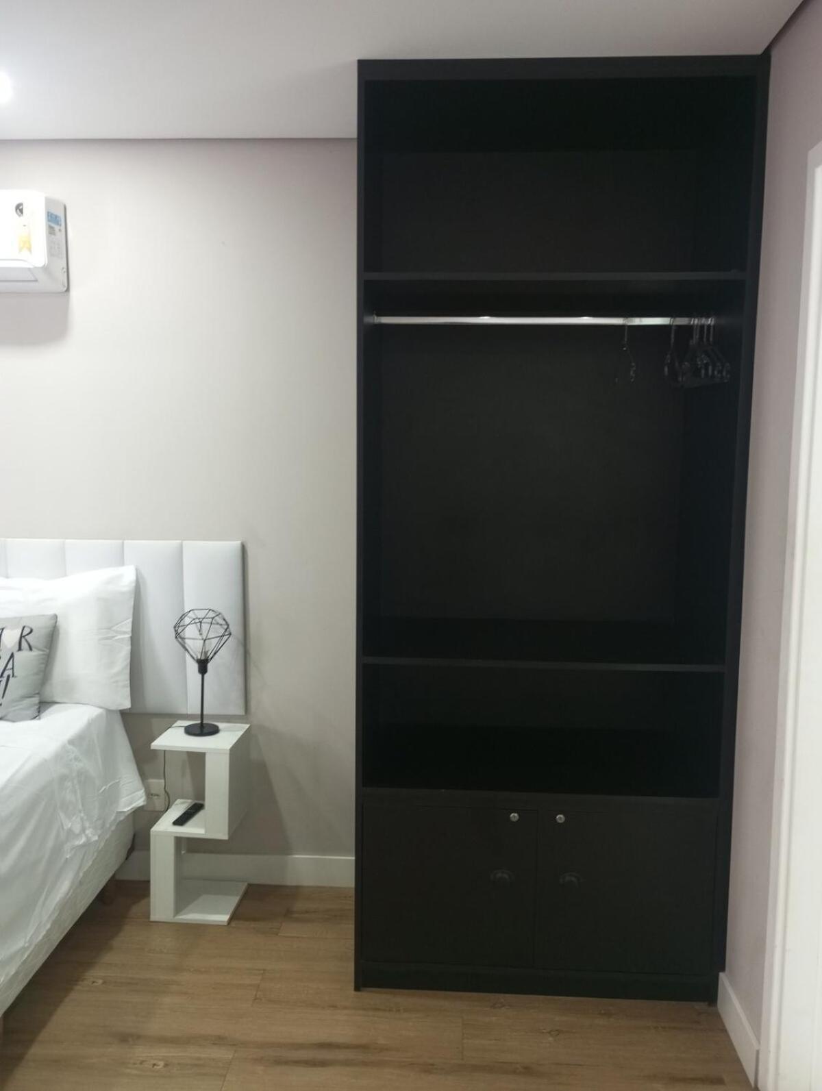 Apartment 98 Centro Sp Com Garagem, 25 De Marco, Bras Sao Paulo