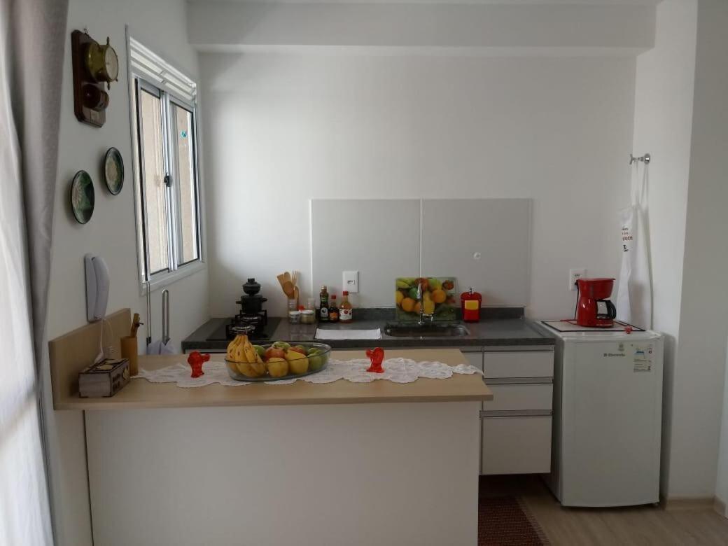 Descolado Na Liberdade - Predio Com Piscina Apartamento