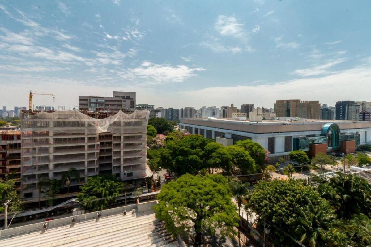 Loft Simple - In Moema Next To The Shopping * Sao Paulo
