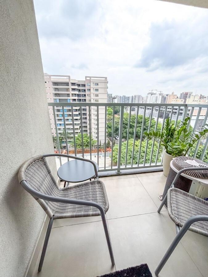 Loft Simple - In Moema Next To The Shopping Apartment