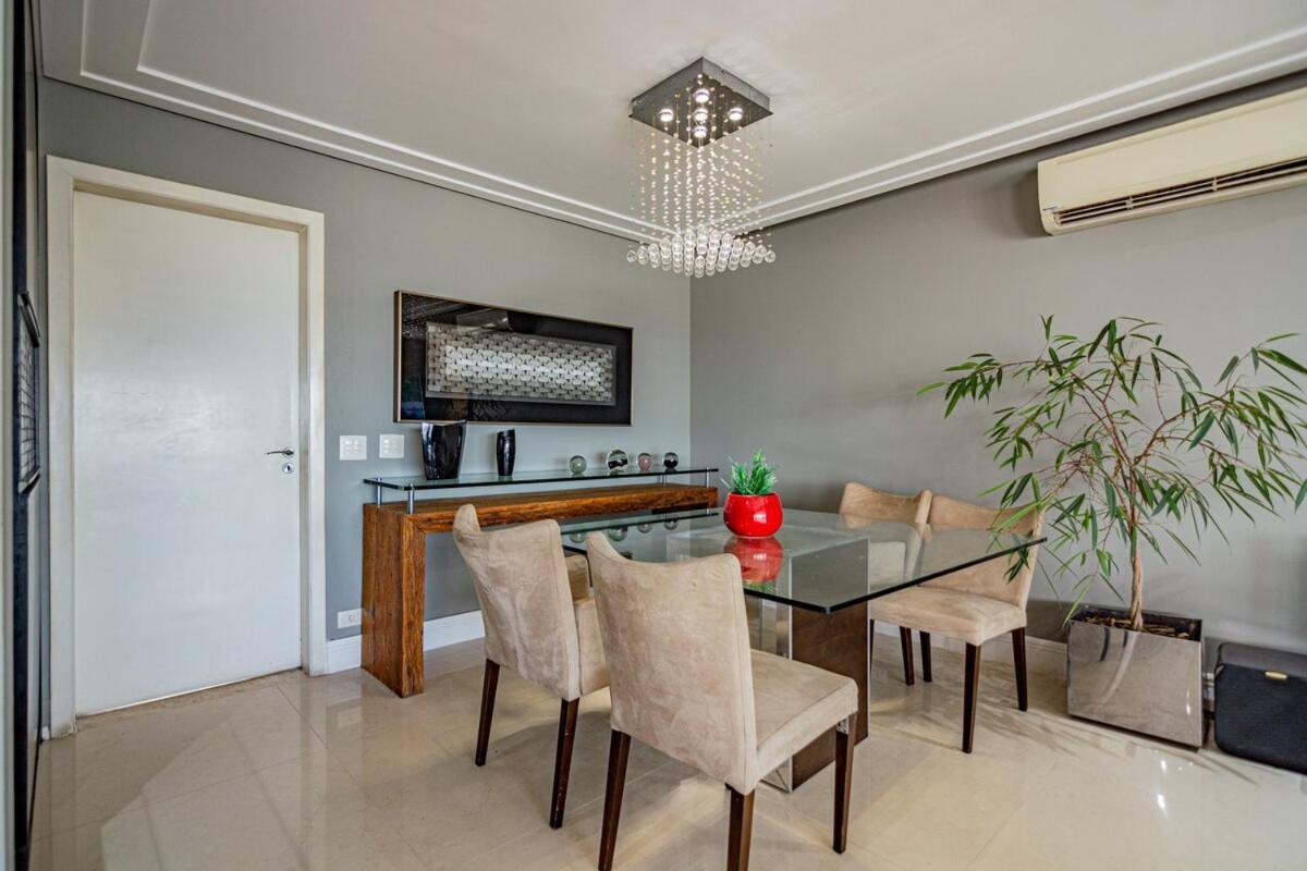 Apartamento Romana - Alto Padrao *