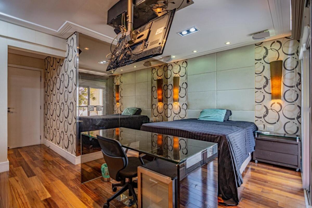 Apartamento Romana - Alto Padrao *