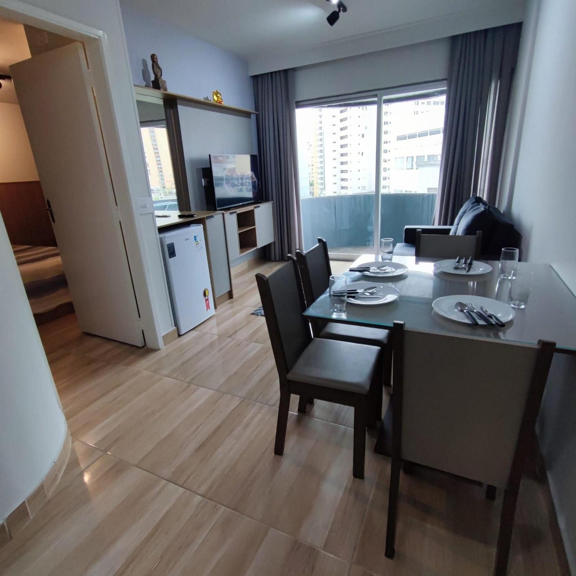 Flat Unico: Hakka Eventos E Feirinha Da Liberdade Sp Apartamento São Paulo