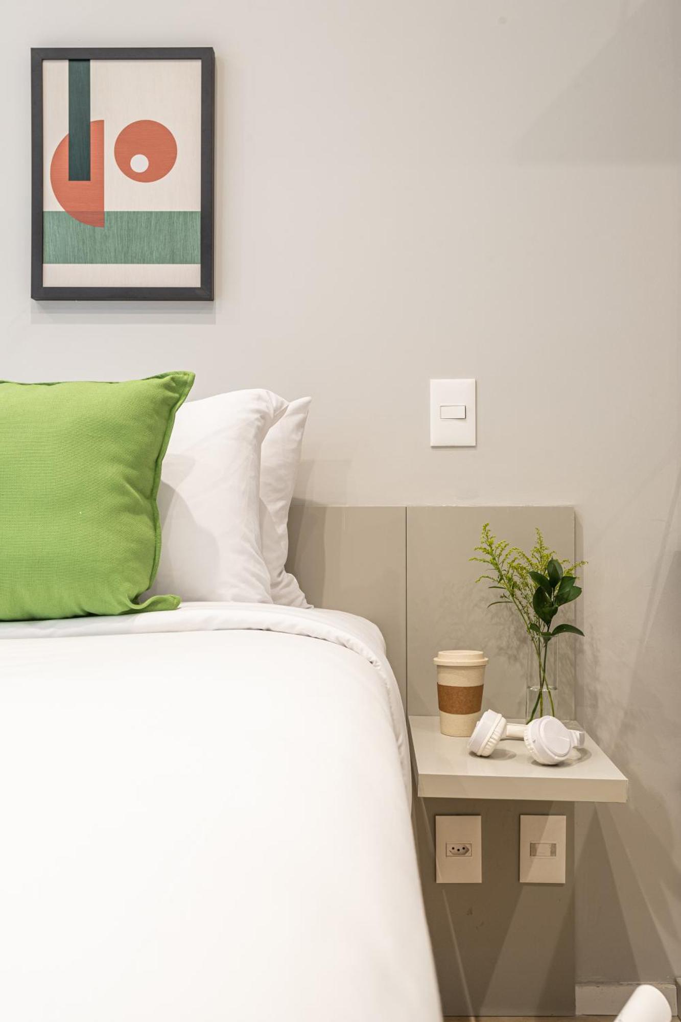 Apartamento Predio Completo Com Wi-fi Proximo Ao Metro Consolacao E Ao Masp - Next Bela Cintra