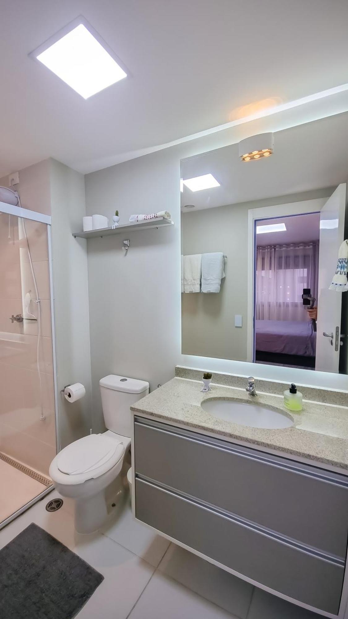 Dos Espelhos Ao Lado Do Metro Na Prudente Apartamento