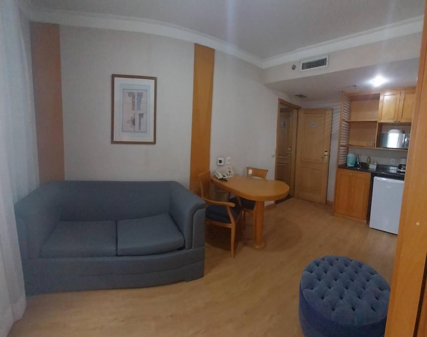 Flat Em Pinheiros * São Paulo