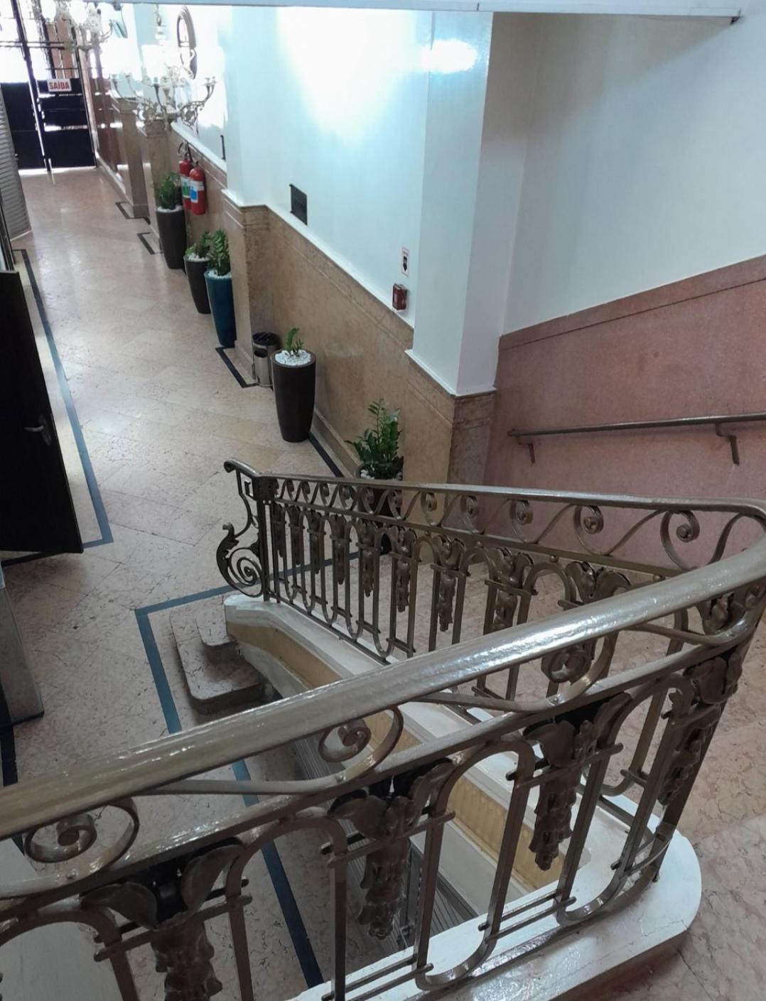 Apartamento Excelente Ape Centro Sp - A Pe *
