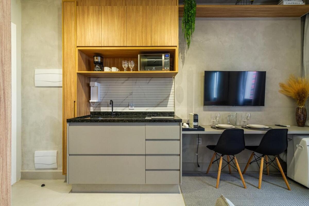 Apartamento Fl601 - Fl601 - Pinheiros, Perto De Tudo.