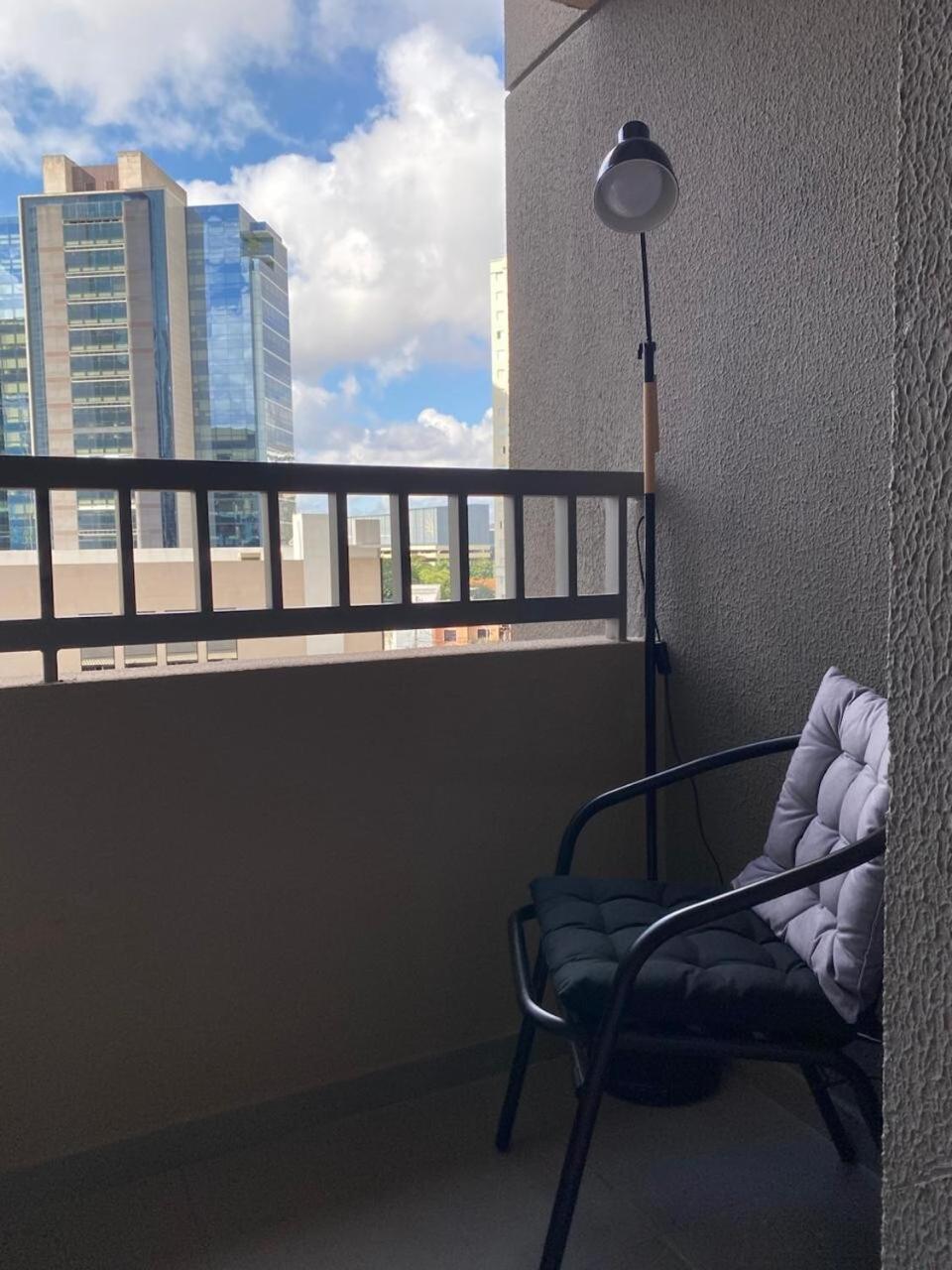Smart 307 - Completo E Prox Metro Faria Lima Apartamento *