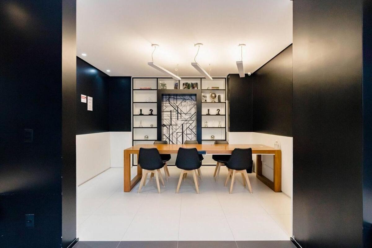 1204 Com Vista Livre E Andar Alto Apartamento