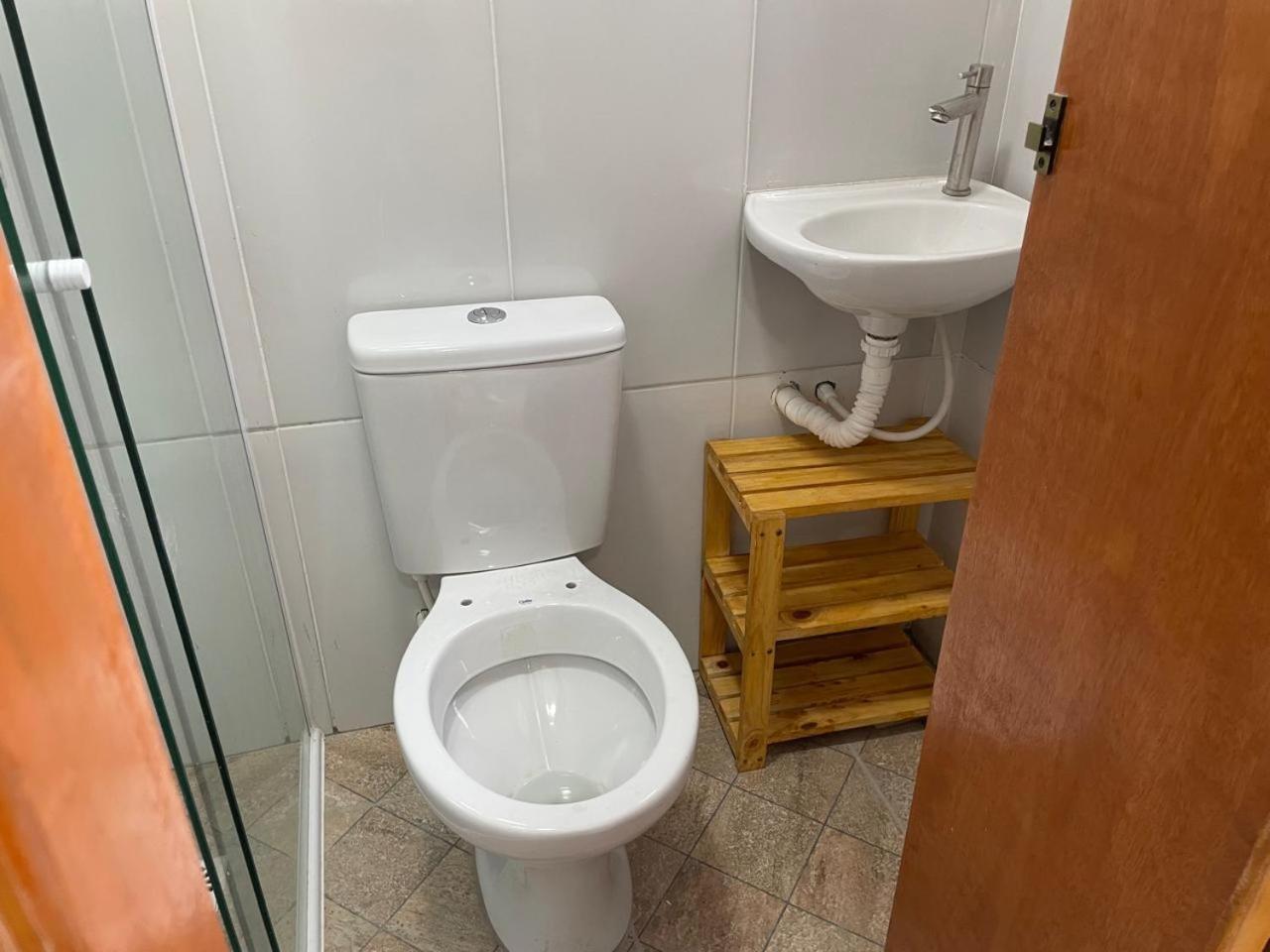 Residencial Vitoria 3 Hotel *
