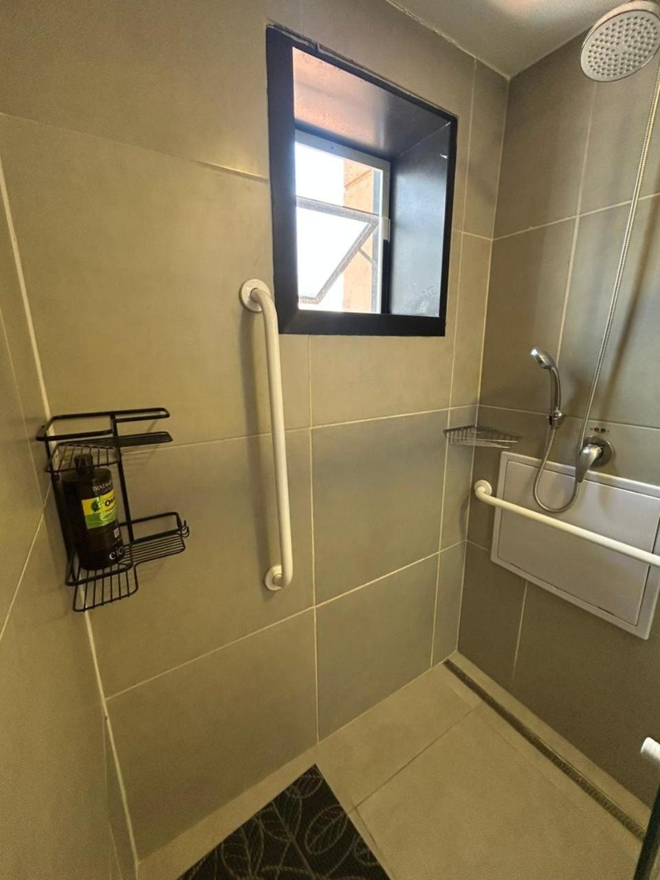 Apartamento Flat Ibira Mariana Borges Lagoa Com Garage 915 *