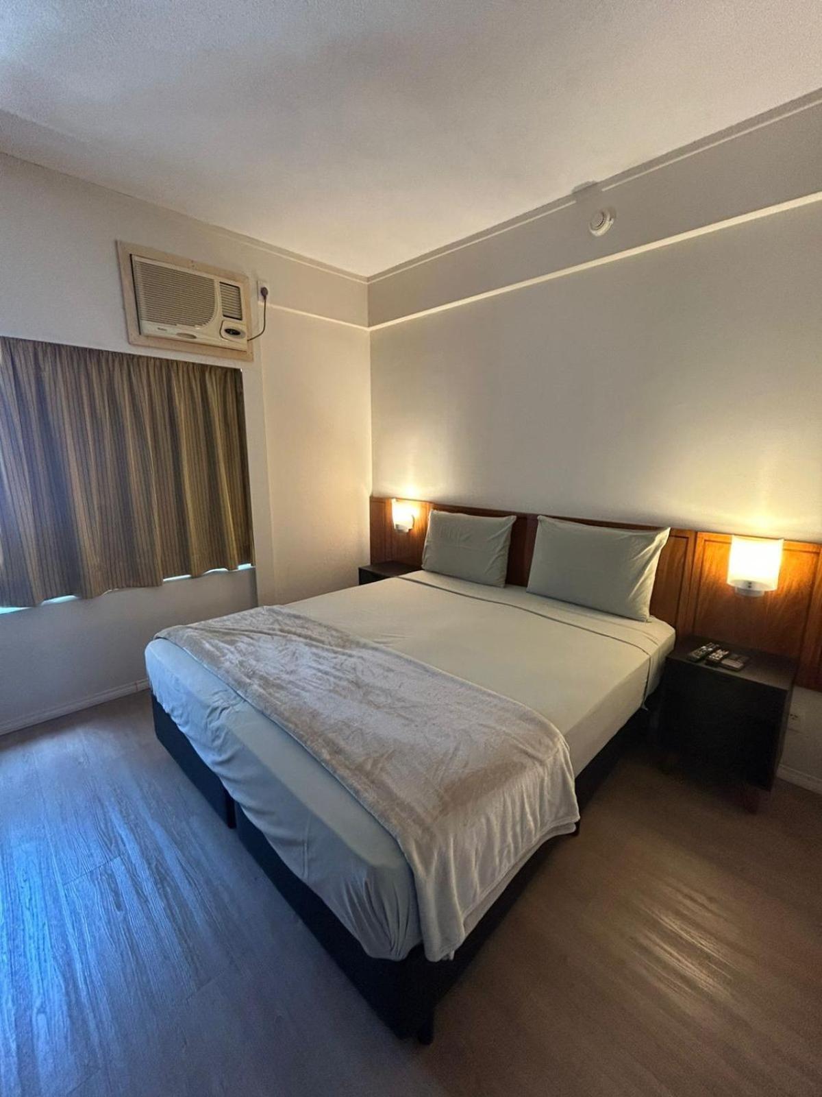 Flat Ibira Mariana Borges Lagoa Com Garage 915 * São Paulo