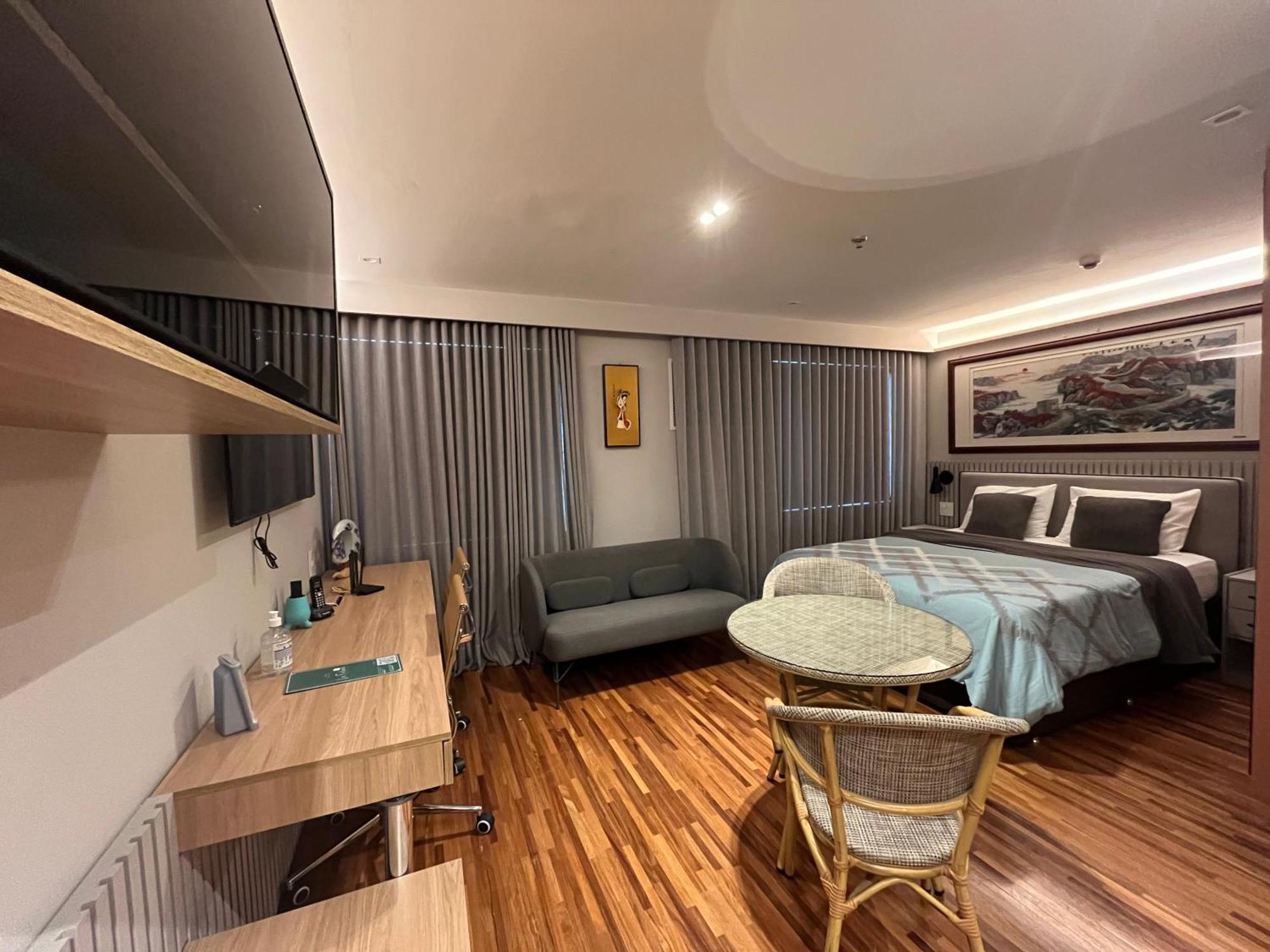 Flat Superior 4 Estrelas Internacional Plaza Jardins Paulista Adm Particular
