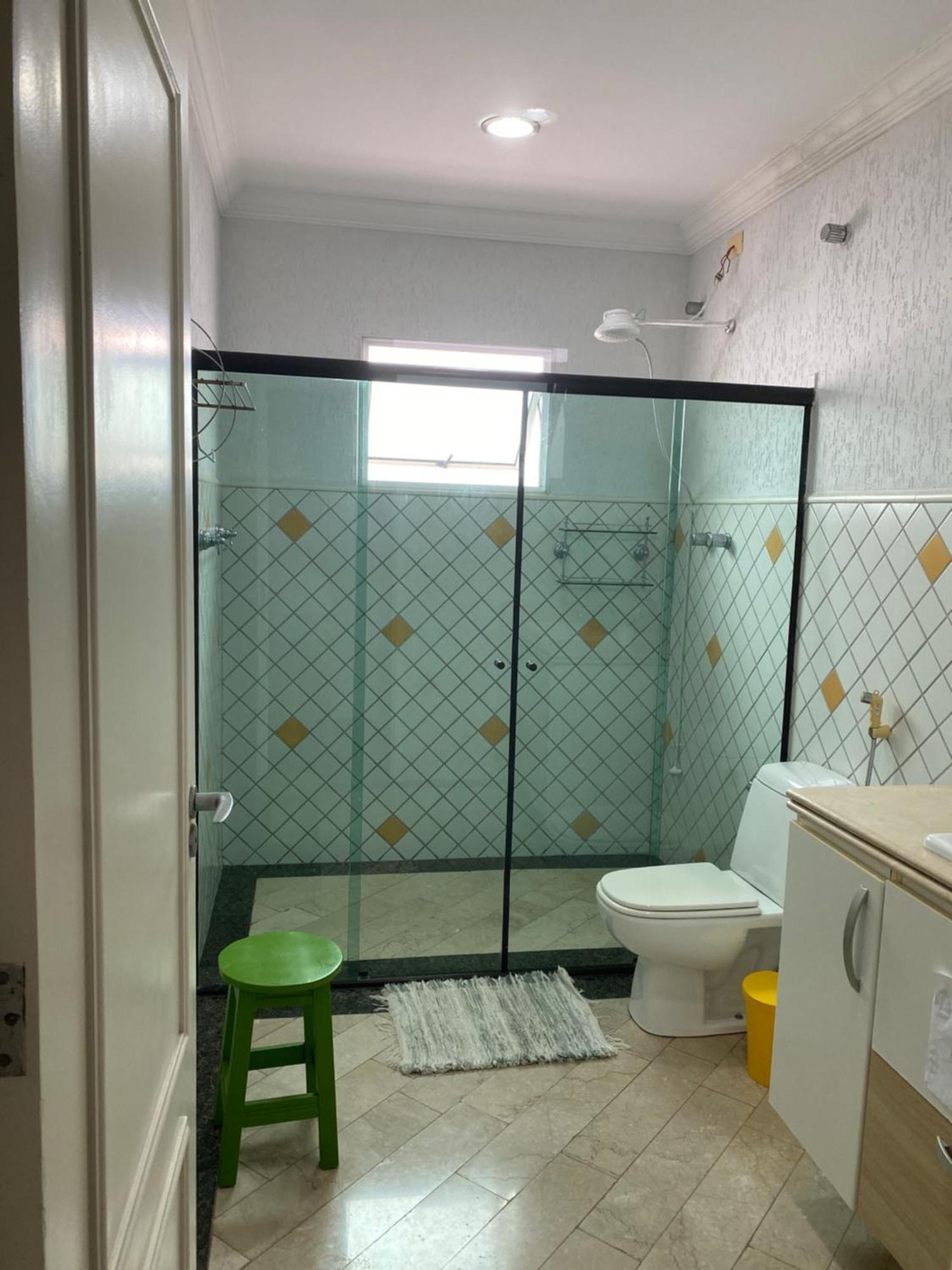 Amplo E Confortavel