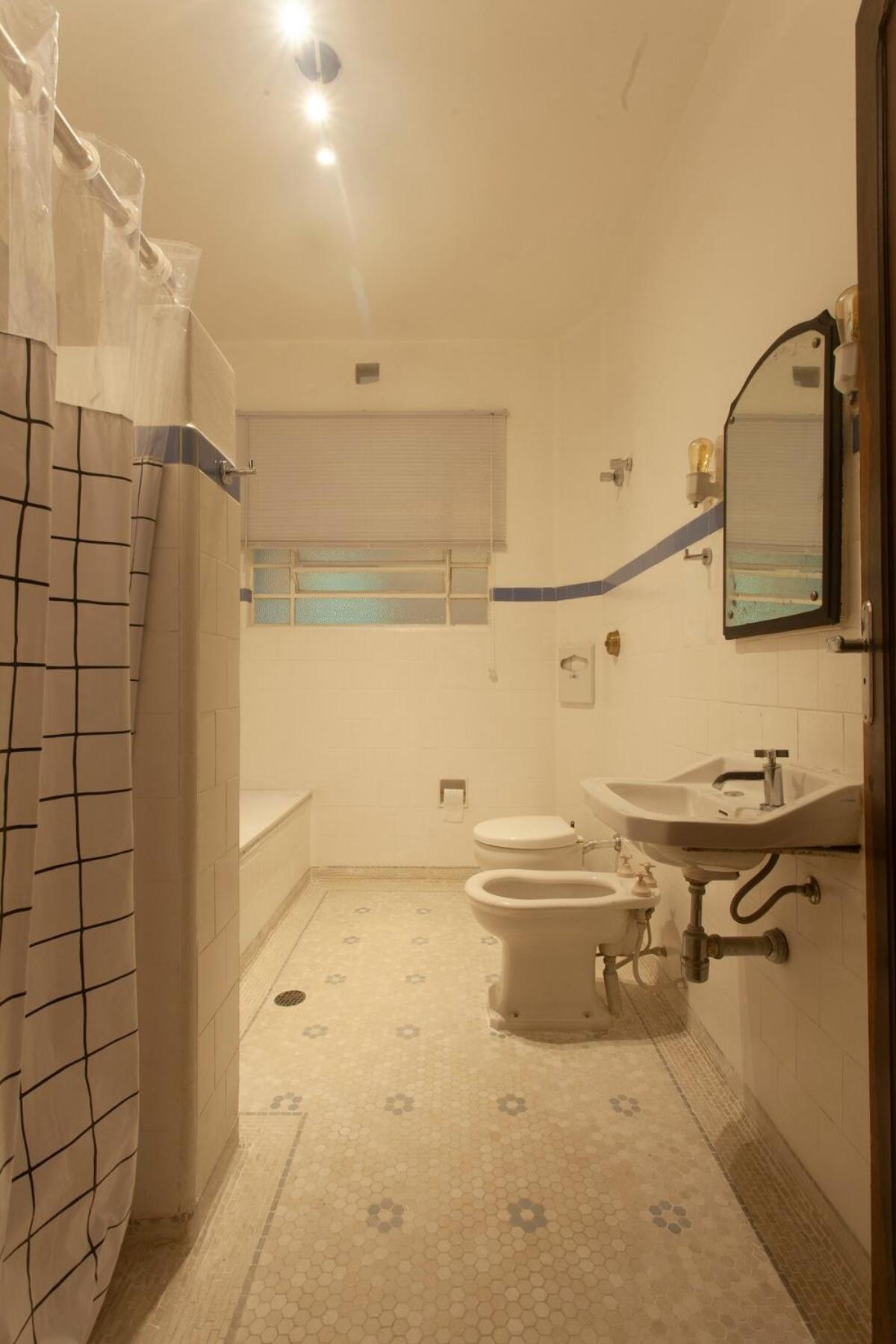 2 Dorm Em Um Predio Charmoso Da Decada De 1950 Sao Paulo