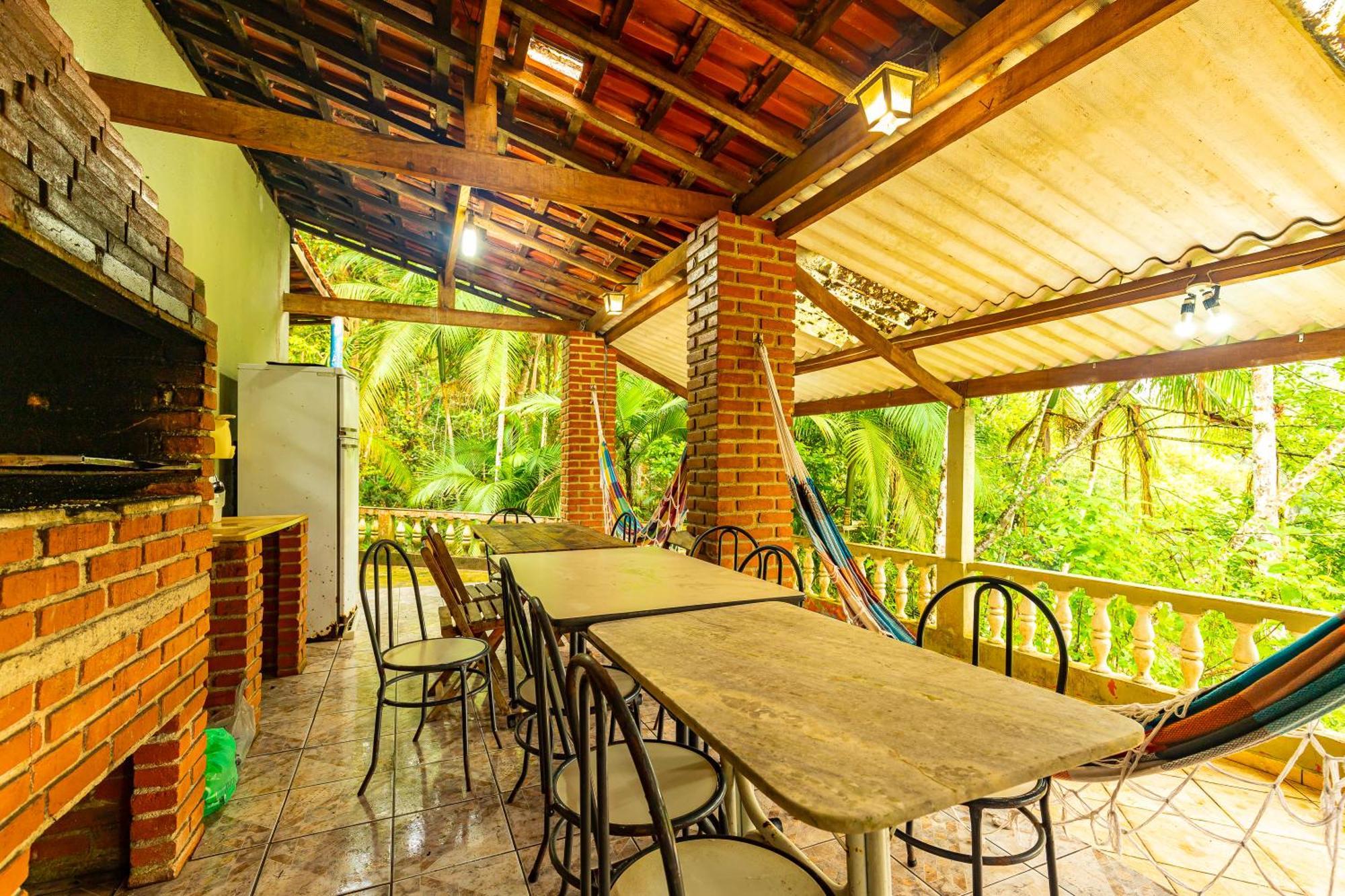 Casa de férias Chacara Pe N'agua, 80 Km De Sp, Piscina E Aquecido