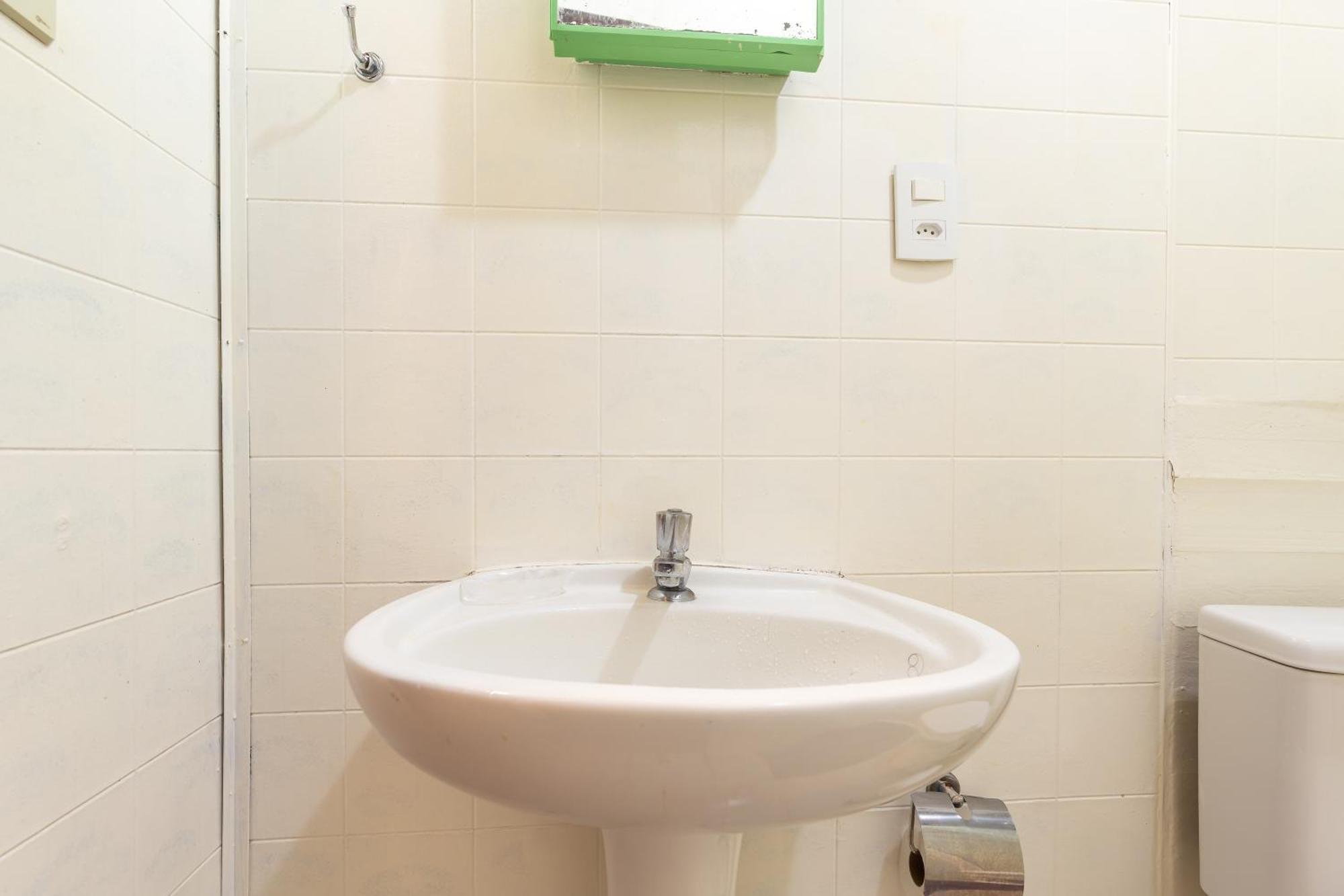 Chacara Pe N'agua, 80 Km De Sp, Piscina E Aquecido Casa de férias *