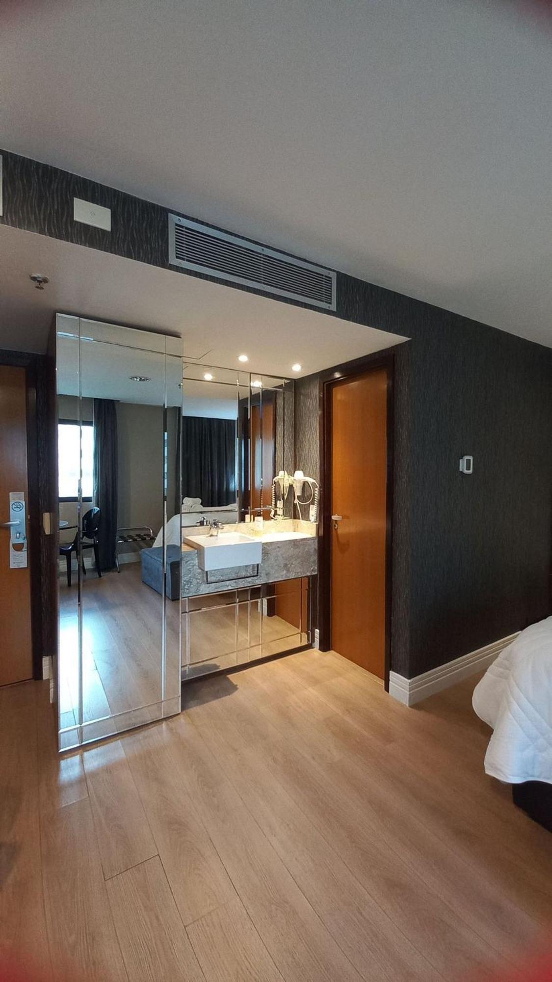Flat No Bourbon Ibirapuera Moema 4*