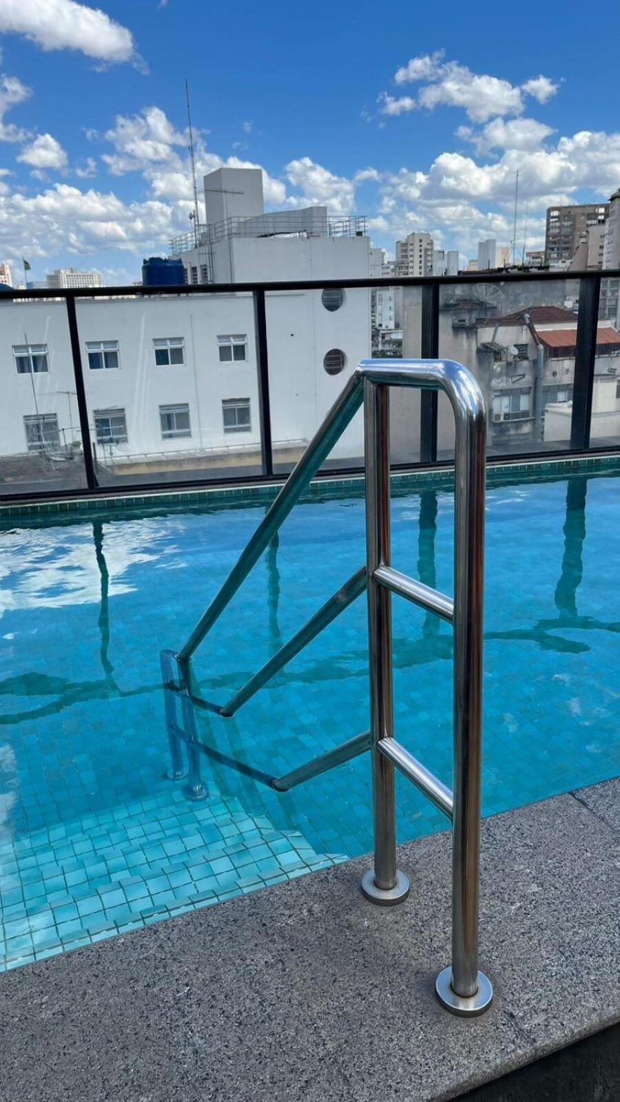 With Pool And Garage, 300m Metro 99 *