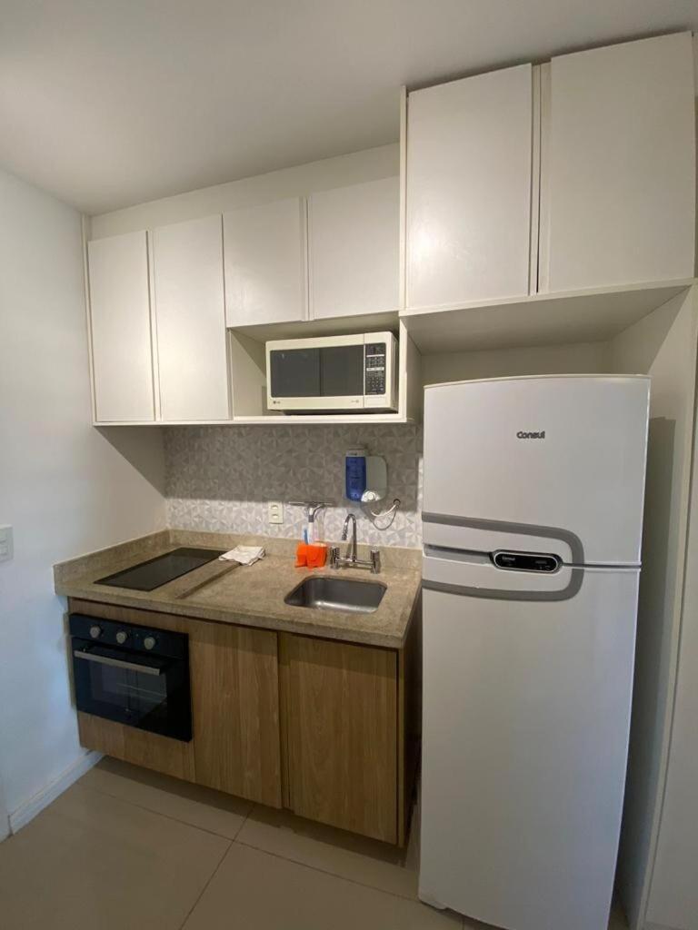 With Pool And Garage, 300m Metro 99 Apartment