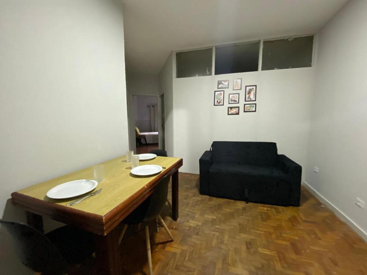 Apartamento 2 Dorm Buarque Bem Localizado *