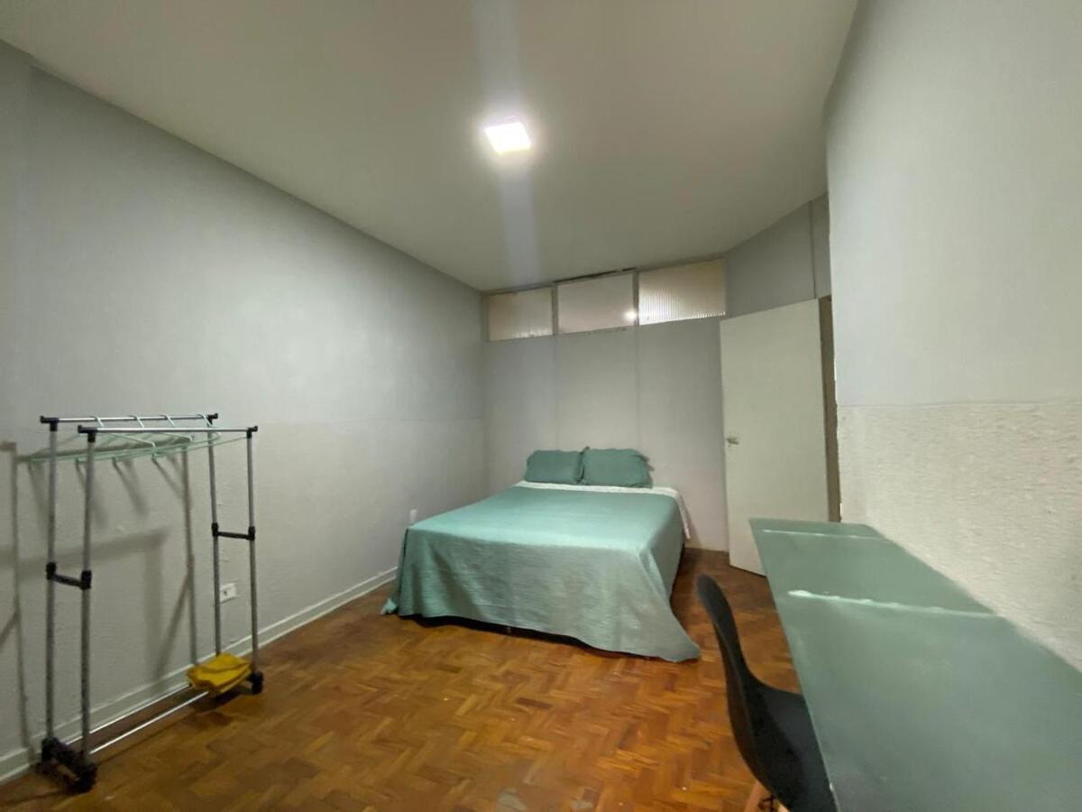 2 Dorm Buarque Bem Localizado *