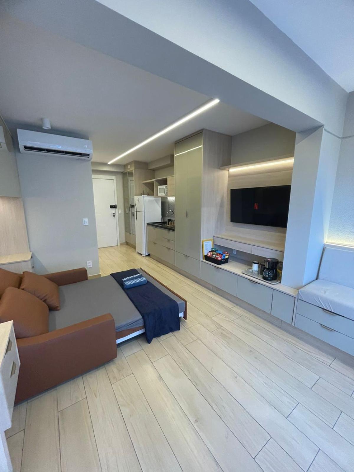 Apartamento Shopping Tucuruvi 1006 *