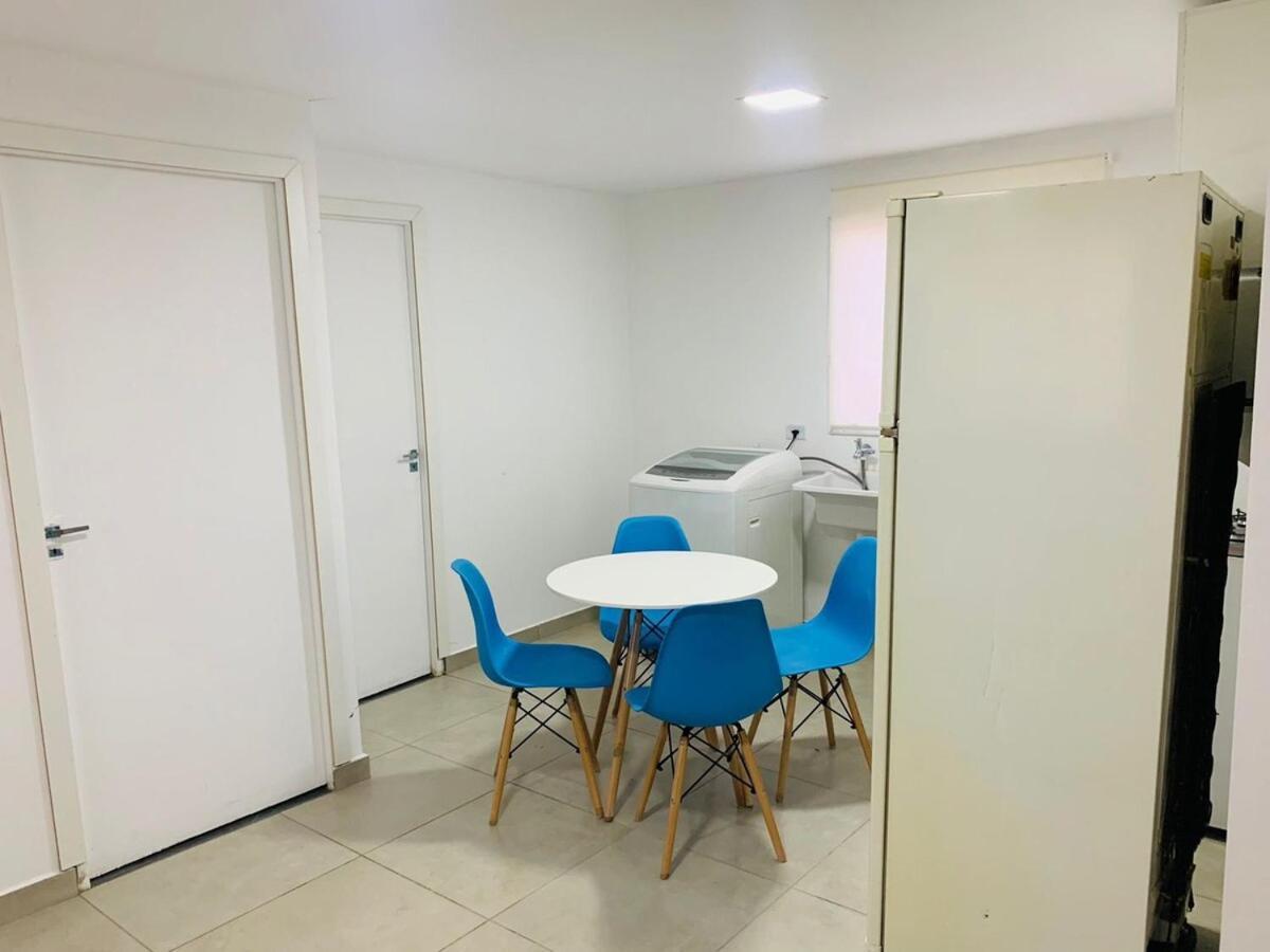 Ap Com 02 Quartos Em Zona Norte