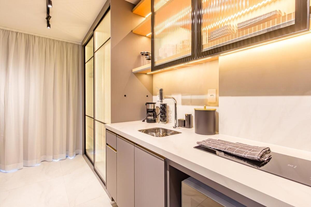 Luxuoso Ao Lado Do Hospital Sao Luiz Analia Franco * São Paulo