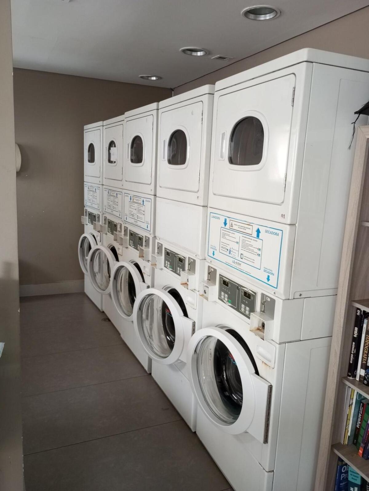 Luxo Com Garagem Gratis, 25 Marco, Bras, Santa Efigenia, Expo Center Norte, Bom Retiro *
