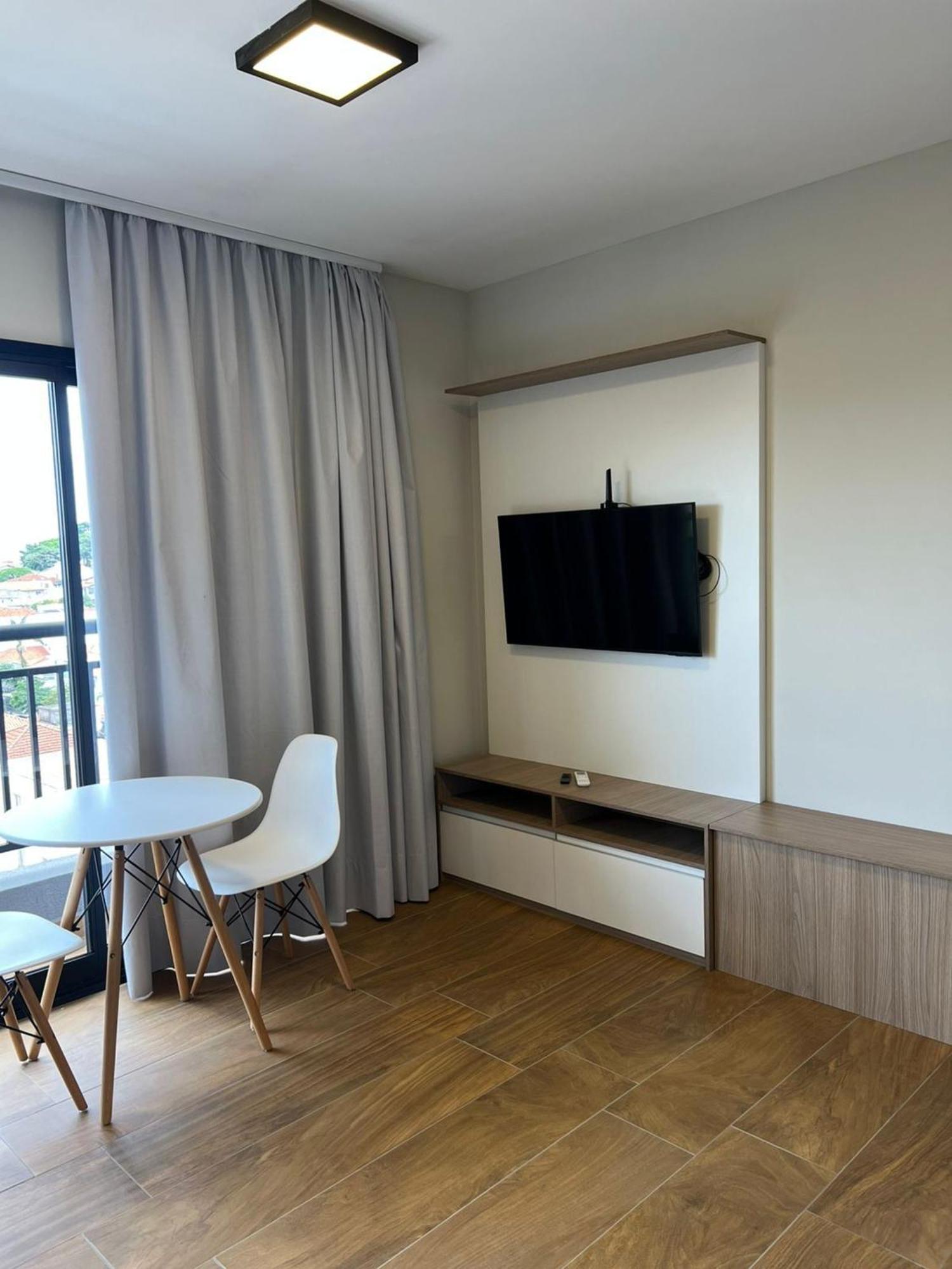 Elegance Anhembi Apartamento *