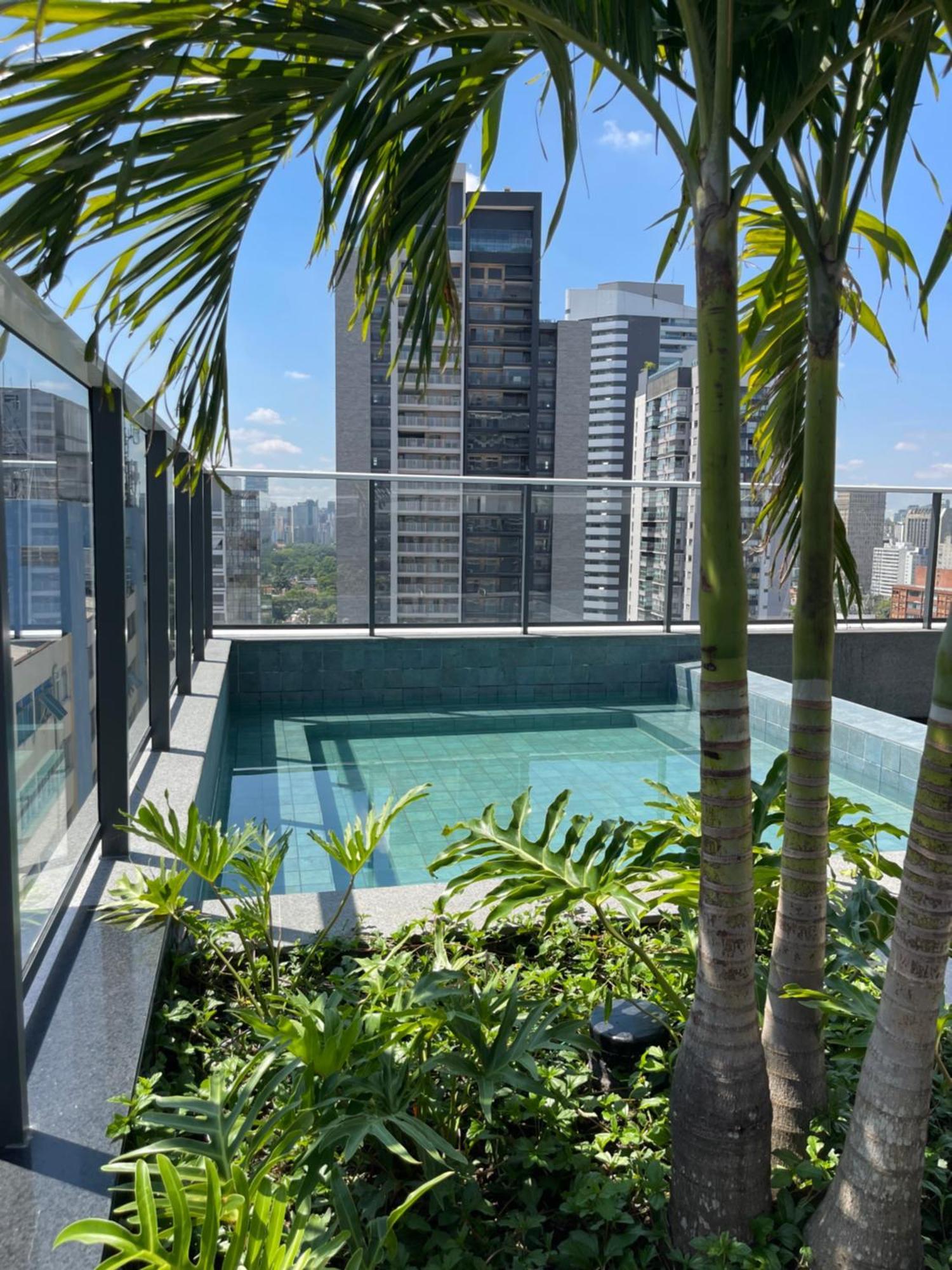 Apartamento Com Piscina A 6 Min A Pe Do Metro Fradique Coutinho *