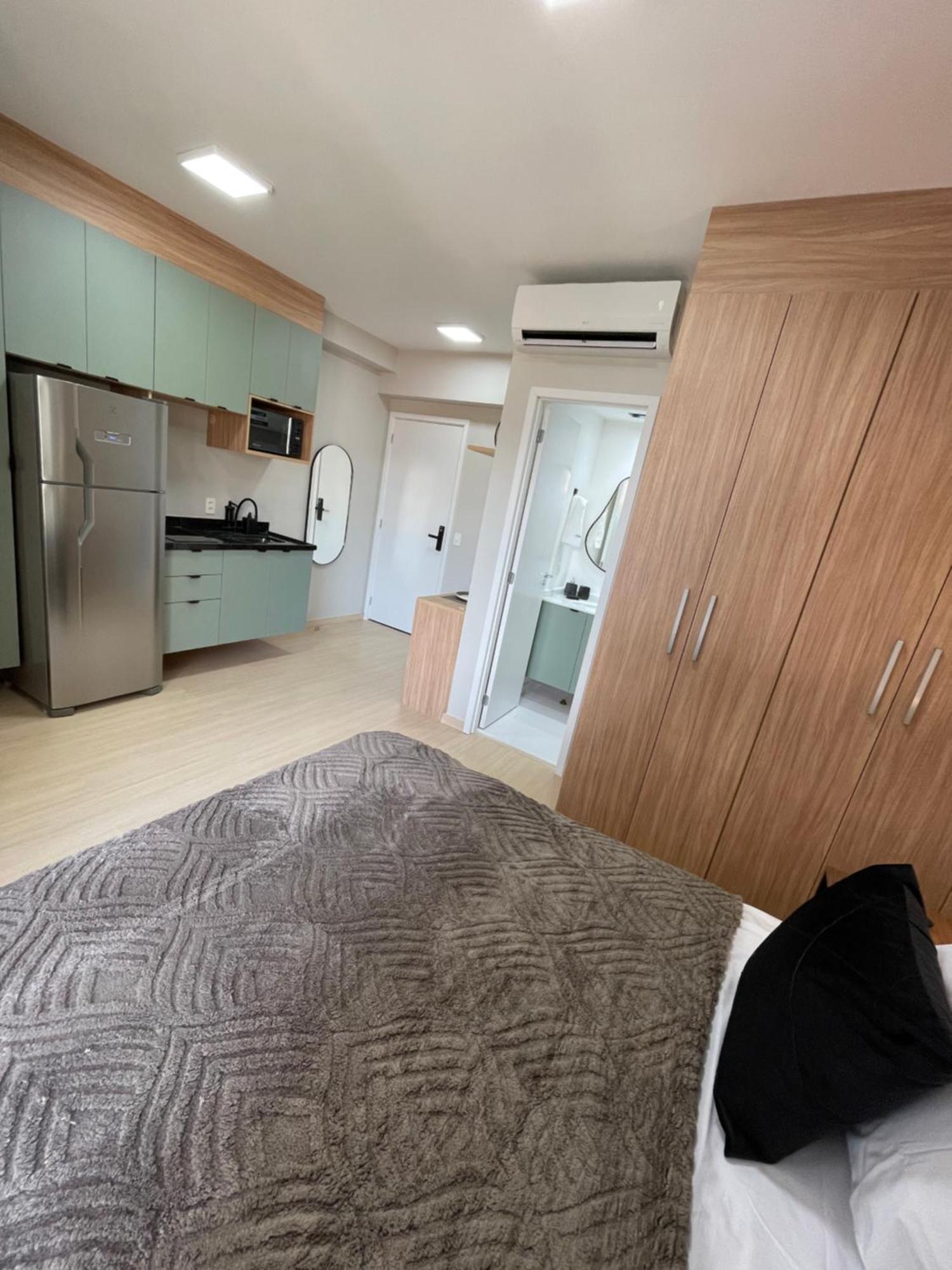 Apartamento Com Piscina A 6 Min A Pe Do Metro Fradique Coutinho *