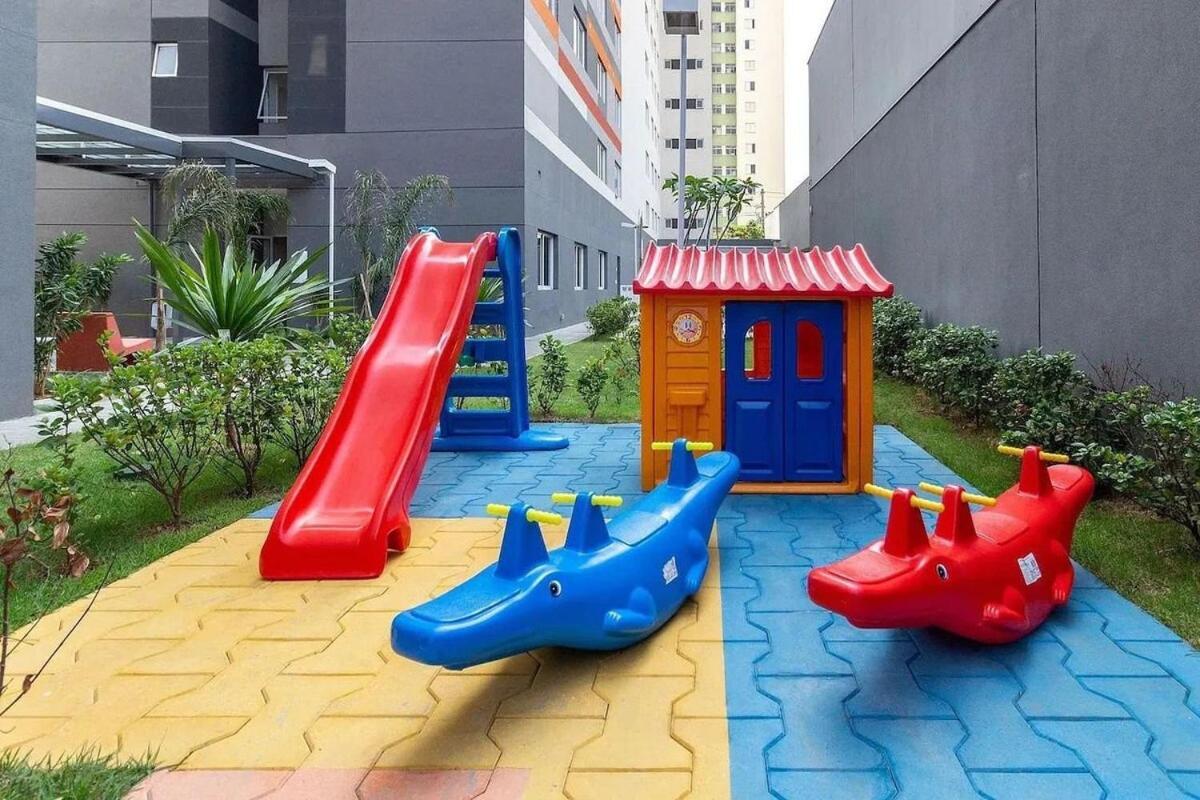 Ap Com Ar Condicionado, A 100 Passos Do Metro Bras Apartamento