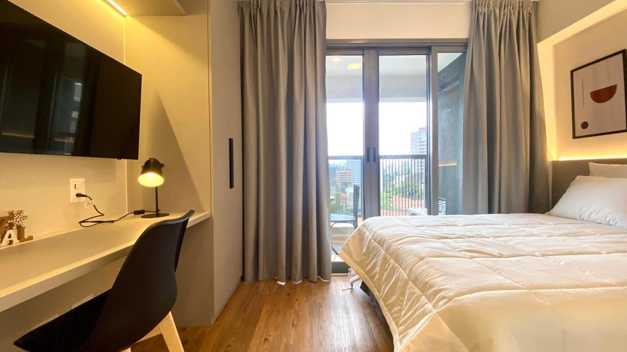 Apartamento No Metro Madalena A 6min Av Paulista São Paulo