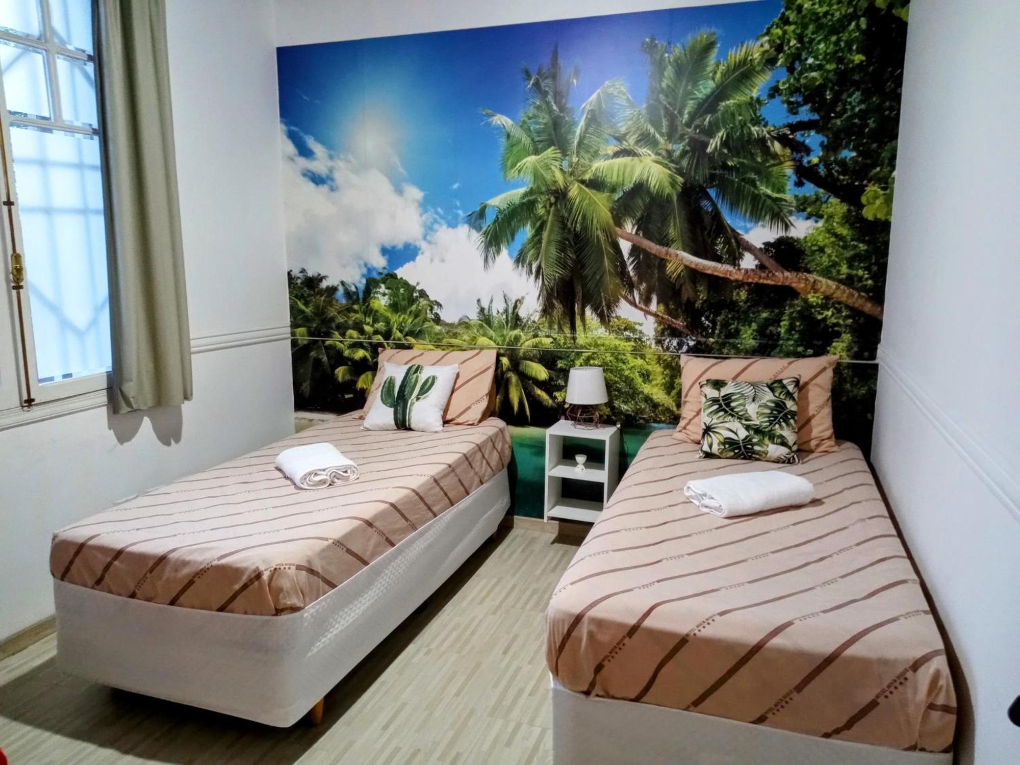 Albergue Uma Casinha Rosa No Pacaembu São Paulo