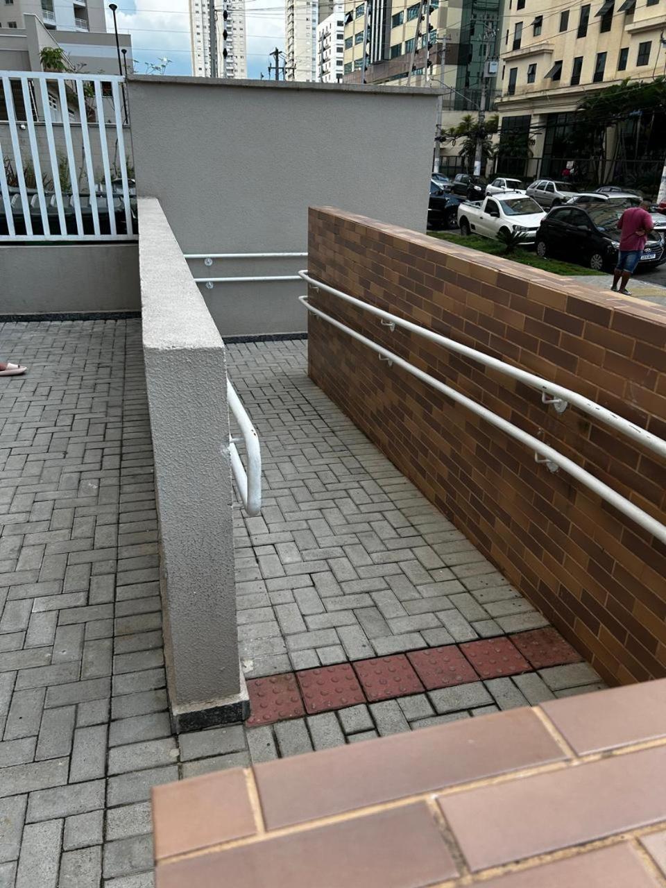 Proximo Ao Allianz, Espaco Unimed, Memorial E Metro
