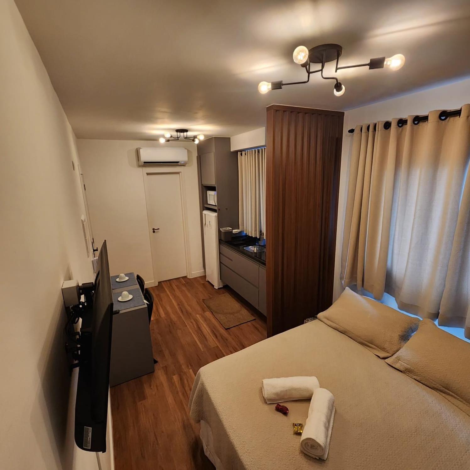 Apartamento Estudio Confort Com Estacionamento E Cafe Da Manha Gratis Durante A Semana *