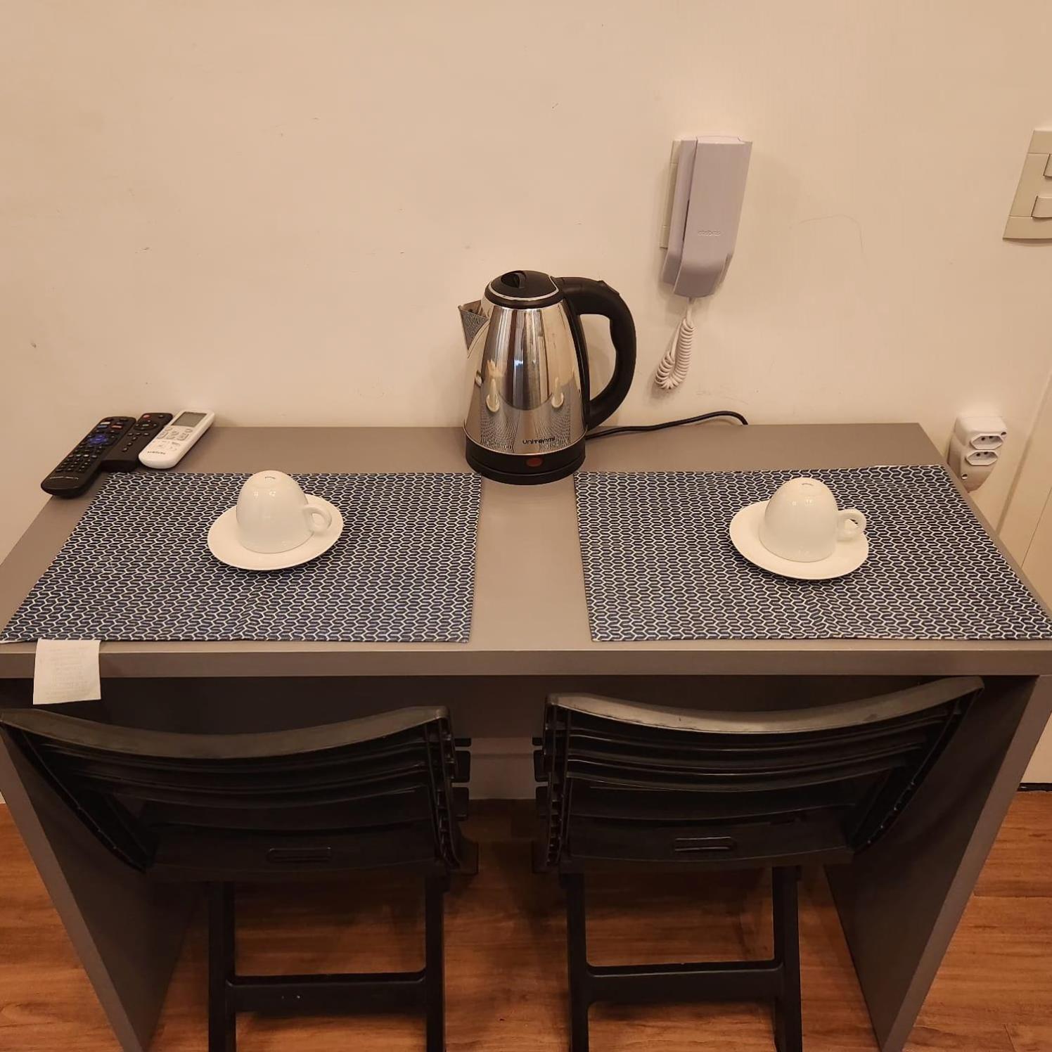 Estudio Confort Com Estacionamento E Cafe Da Manha Gratis Durante A Semana *