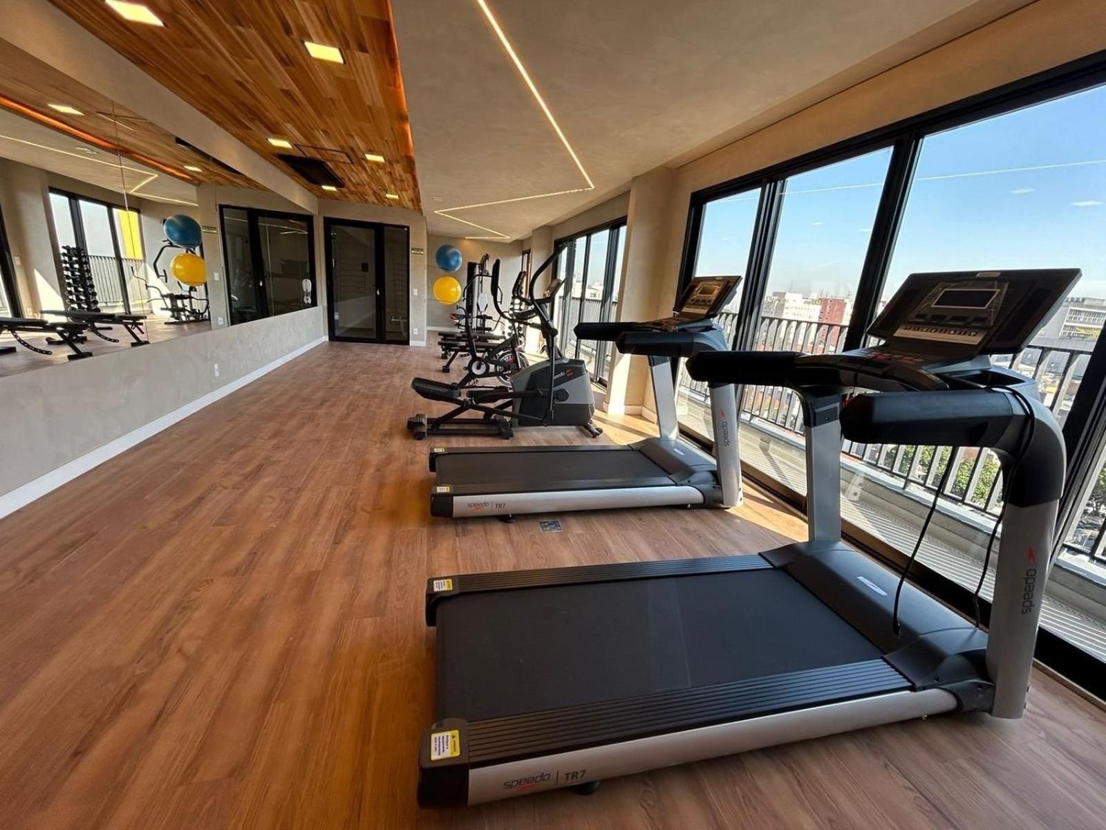 Apartamento Rooftop - Garagem, Cama Queen, A/c E Piscina - V. Madalena - 15 Min Da Faria Lima