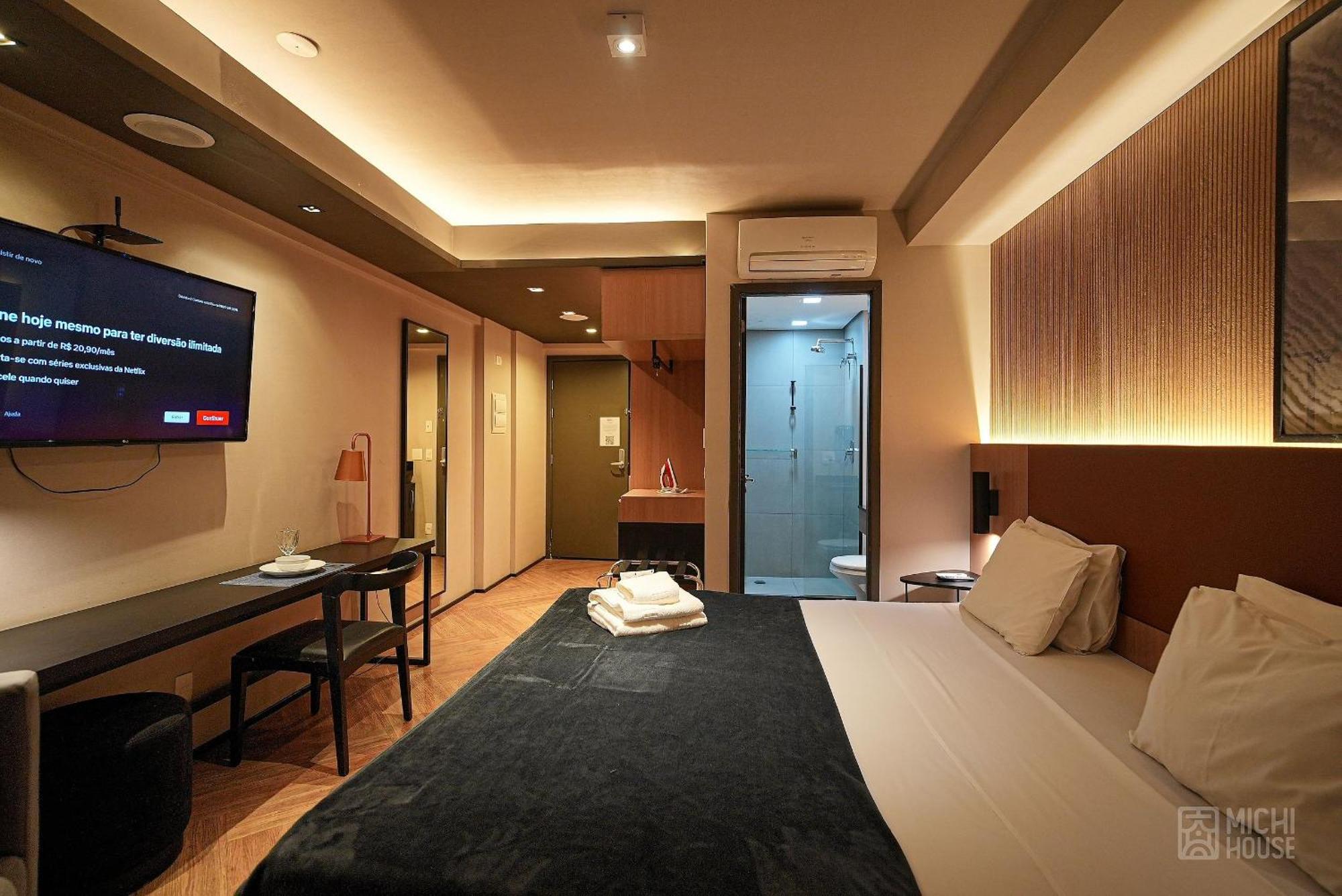 Maravilhoso Metro Republica/mirante/ac/wf Apartment *