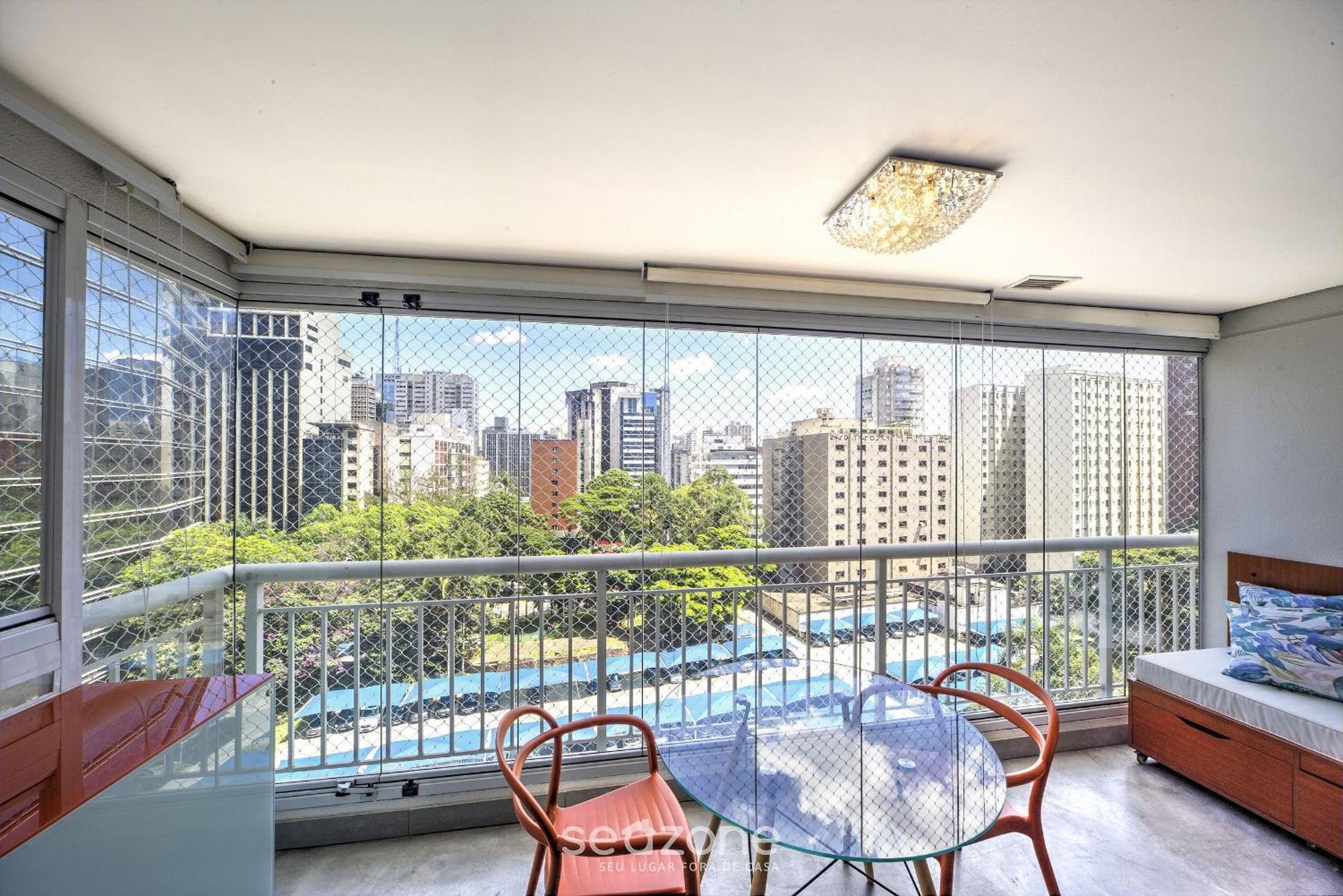Apartamento Alto Padrao Ao Lado Da Av. Paulista! - Crn0705 *